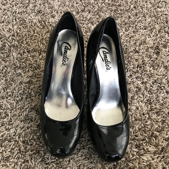 Black shiny heels - Picture 3 of 4